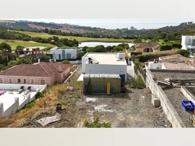 Terreno en Venta Estepona Villa 800m2 Vistas al Mar