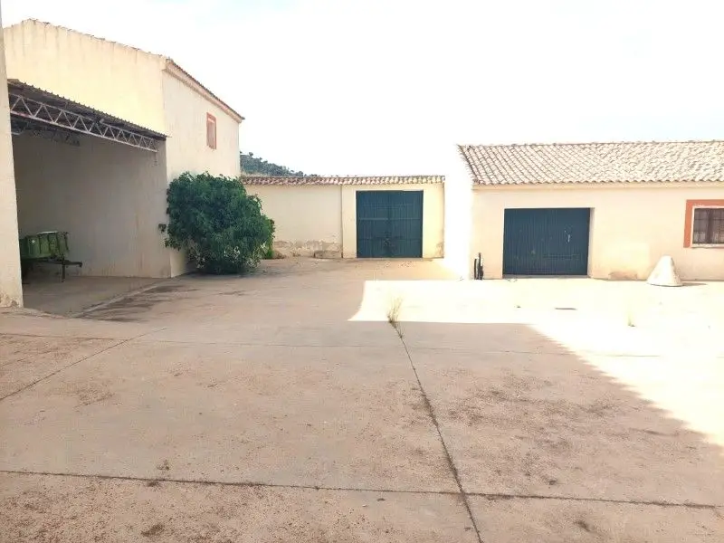 Venta Finca Rustica con Chimenea Salinas