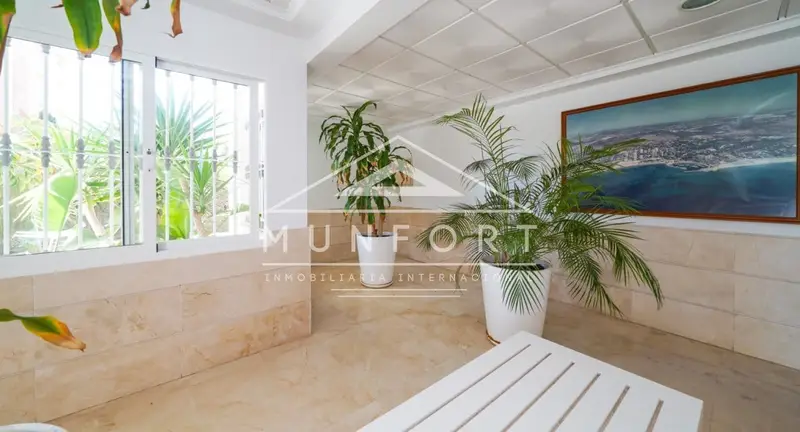 Estudio Vacacional Dehesa Campoamor: Vistas al Mar y Playa