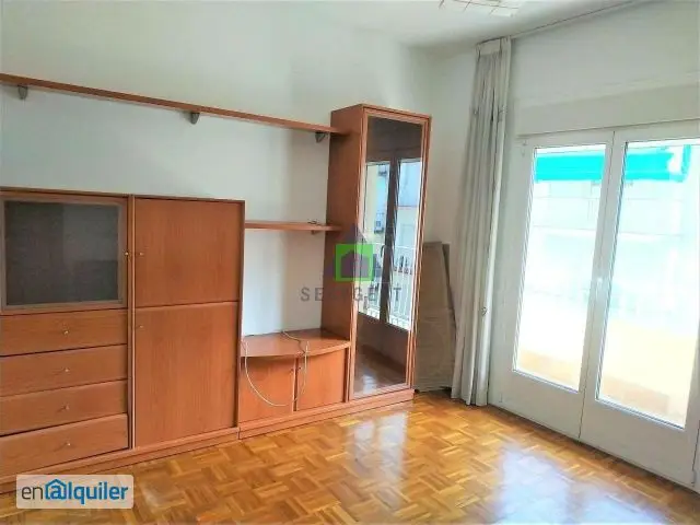 Alquiler piso estudiantes cerca San Francisco 80m2 3 habitaciones