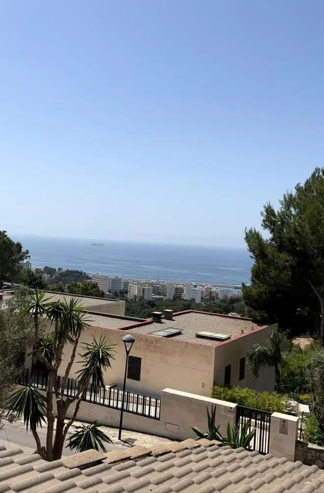 Villa en Costa den Blanes con Vistas al Mar