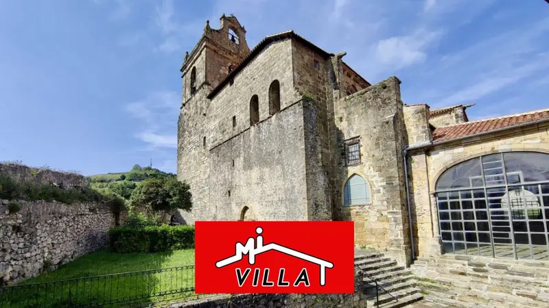 Venta Piso con Terraza en Casco Antiguo de Laredo