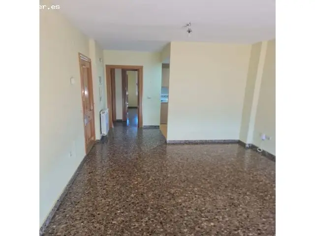 Piso en Venta en Albacete San Pedro con Garaje