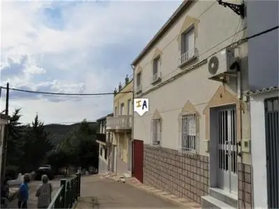Casa Adosada 6 Dormitorios Bobadilla Jaen