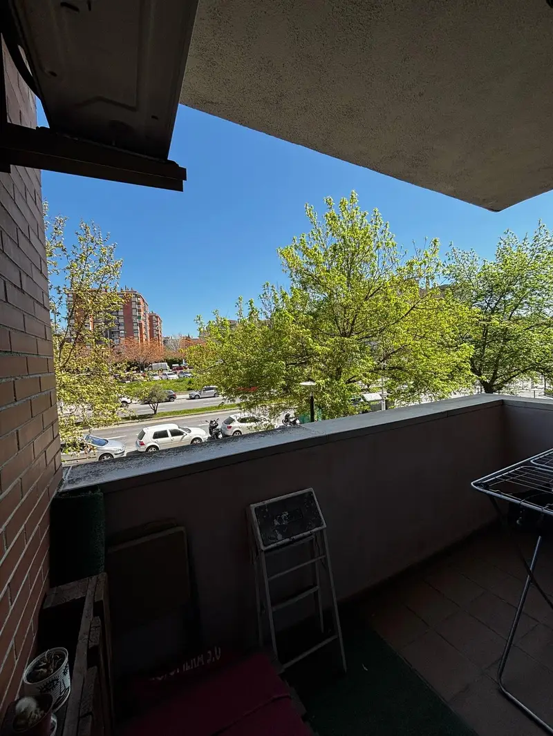 Venta Piso Tres Dormitorios Barrio Periodistas Granada