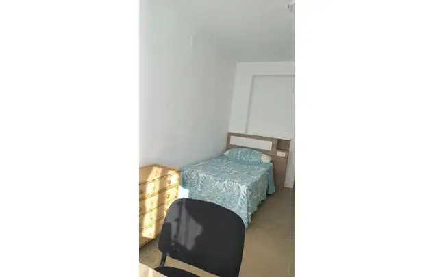 Alquiler piso 3 dormitorios Granada zona Einstein Hipercor Ciencias