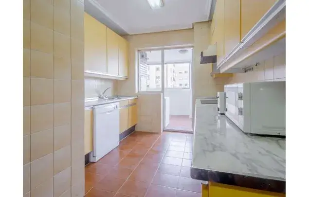 Alquiler Habitacion 150m2 Madrid