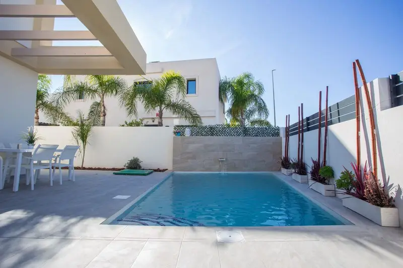 Villa en Los Montesinos 3 dormitorios 2 baños Lujo Cerca Playa Golf