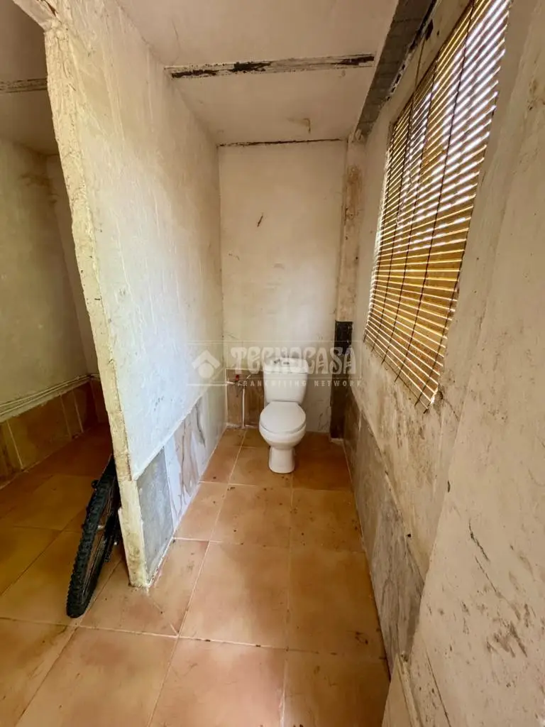 Nave Industrial en Venta Humanes de Mohernando 38m2