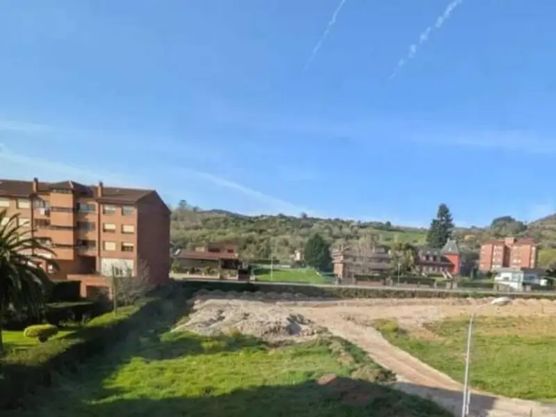 Piso en Venta en Salas Asturias 3 Habitaciones Trastero