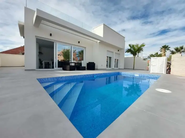 Villa 3 Dormitorios Piscina Privada Los Montesinos Costa Blanca