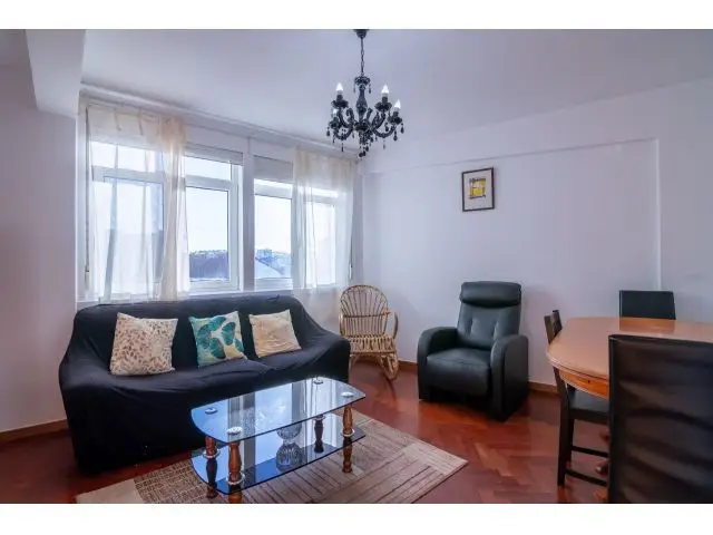 Piso en Venta A Coruna Cuatro Dormitorios Cerca Parque Santa Margarita