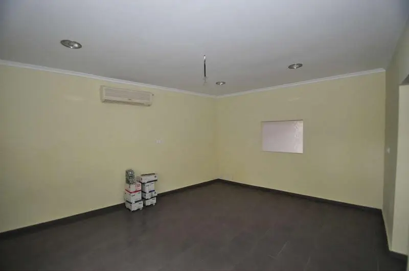Bar y Casa de Pueblo Reformados en Venta cerca de Pinoso