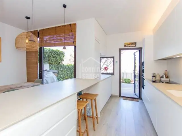 Ático en venta en Mahón  Casa de pueblo reformada con encanto