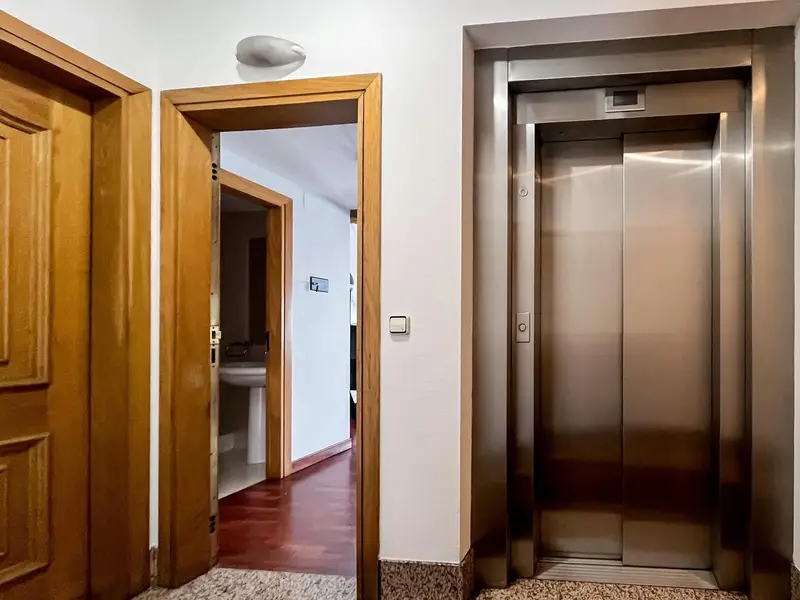 Oficina en alquiler en A Coruña ciudad, A Coruña