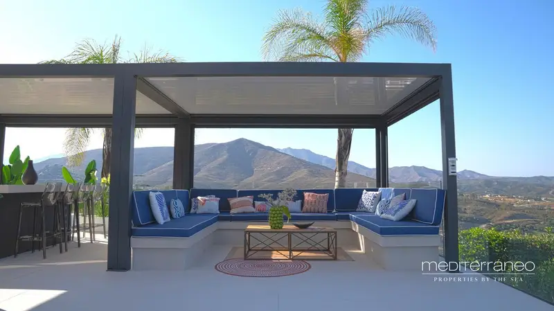 Chalet en Sitio de Calahonda con Vistas al Mar