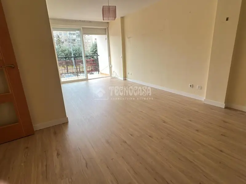 Piso en Venta Villafontana II 4 Dormitorios 2 Baños Terraza