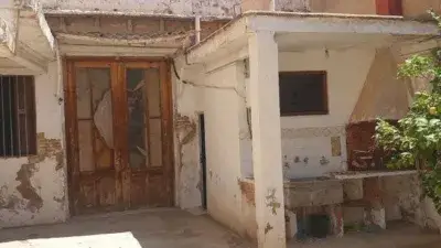 Casa Adosada en Venta en Alcasser 310m2 2 Plantas Patio Trasero
