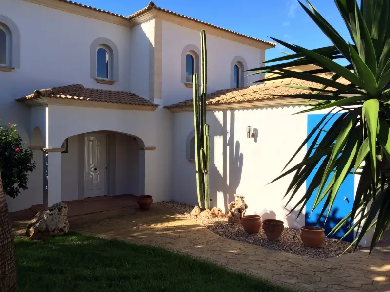 Chalet con Vistas al Mar en Bahia Azul Mallorca