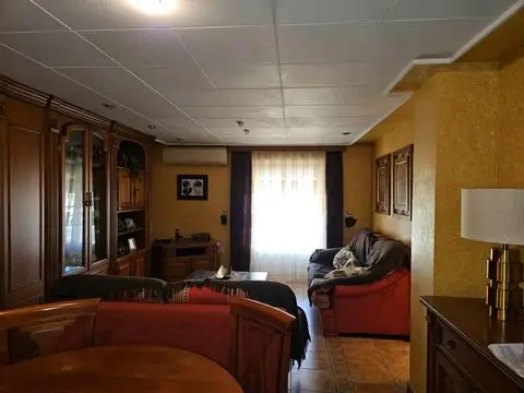 Piso 4 Dormitorios Monovar
