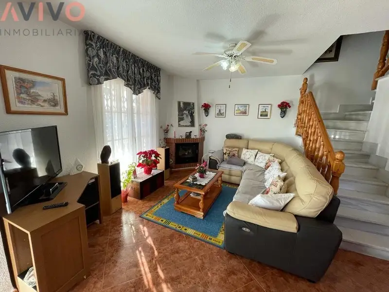 Venta Adosado con Chimenea en Pulpi