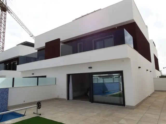 Casa en Santiago de la Ribera 3 Dormitorios 3 Baños Cerca Playa
