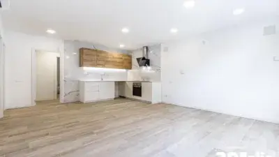 Planta Baja Nueva en SemiCentro: 3 Habitaciones, Cocina Abierta y Acabados de Lujo