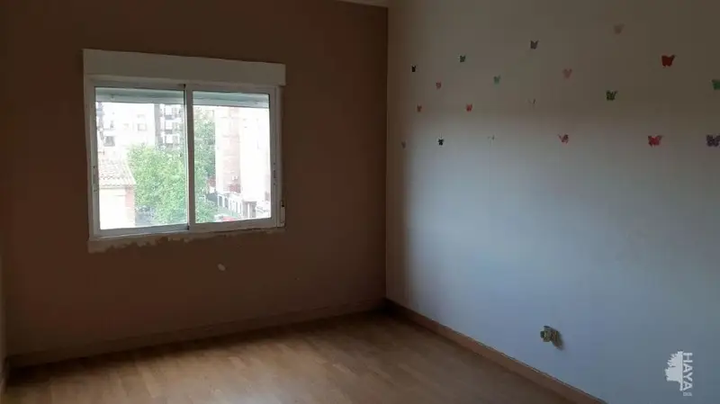 Venta Piso 3 Habitaciones Arrabal Zaragoza