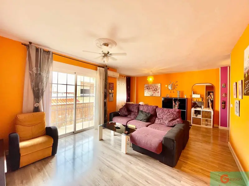 Piso en venta en Motril, Granada