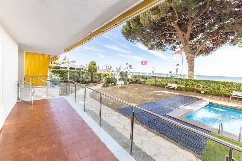 Apartamento en venta en Sant Vicenç de Montalt 88m2 3 dormitorios