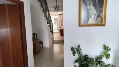 Casa adosada en venta 2 plantas 148m2 3 habitaciones patio 100m2