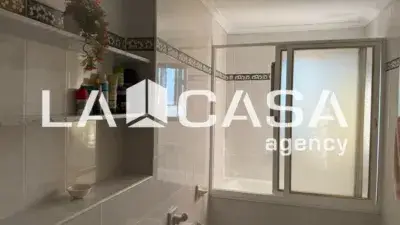 Chalet Pareado en Venta Montequinto 4 Dormitorios