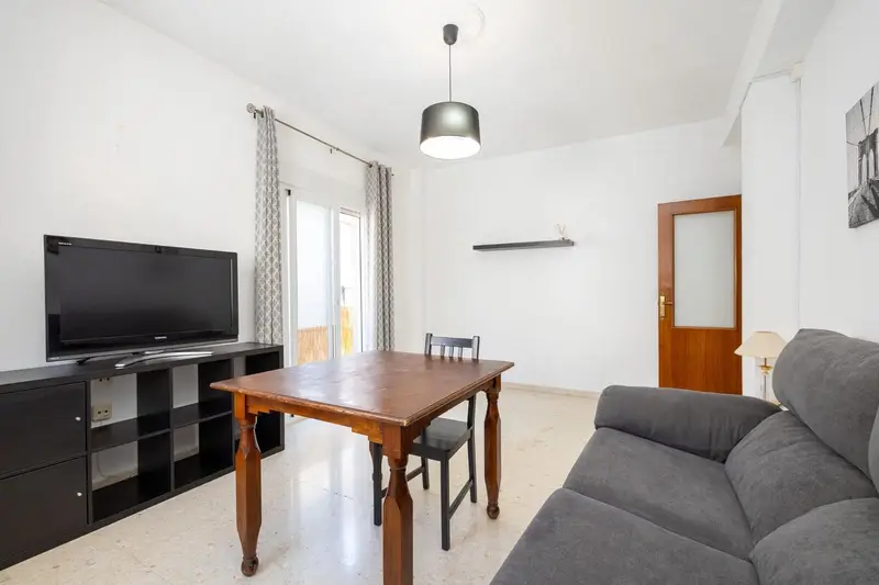 Piso en venta en Granada centro cerca Corte Ingles