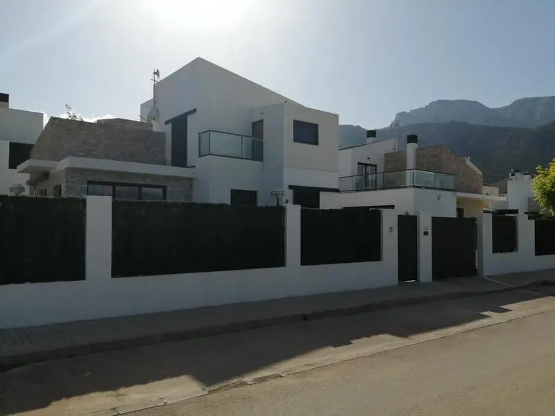 Villa en venta Polop 190m2