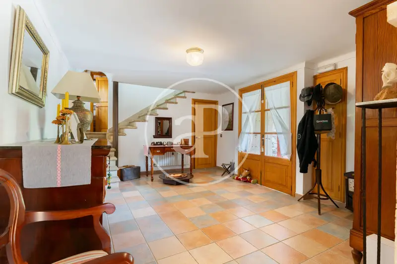 Casa Rústica en Alaró con Piscina y Vistas Espectaculares