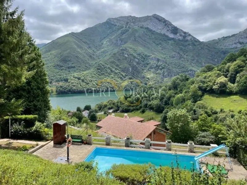 venta Chalet en Foz de Caso, Asturias (OC1248)- Globaliza