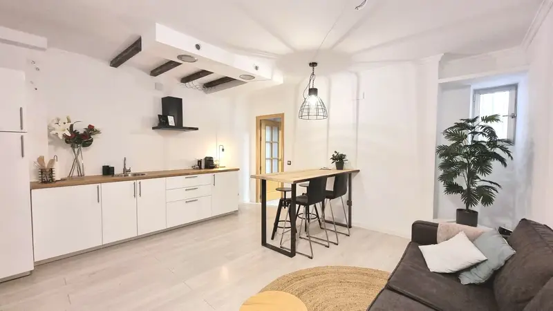 Apartamento en Venta Malaga Centro 2 Dormitorios Renovado