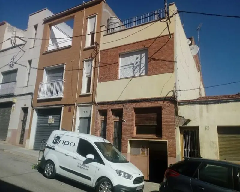 Local 130m2 Terrassa Mozart