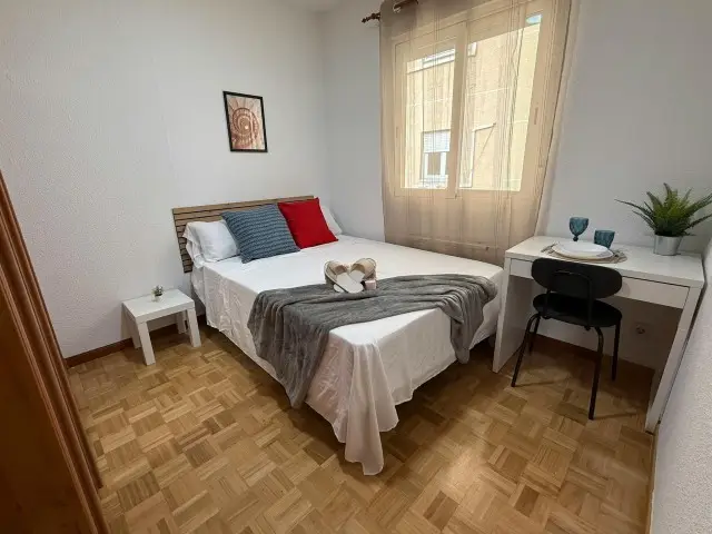Habitacion Amueblada Coslada Estudiantes Jovenes