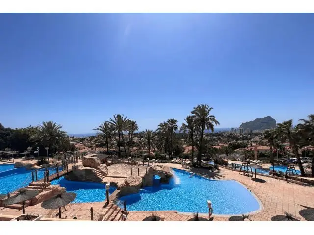 Bungalow en Venta Calpe con Vistas al Mar y Piscina