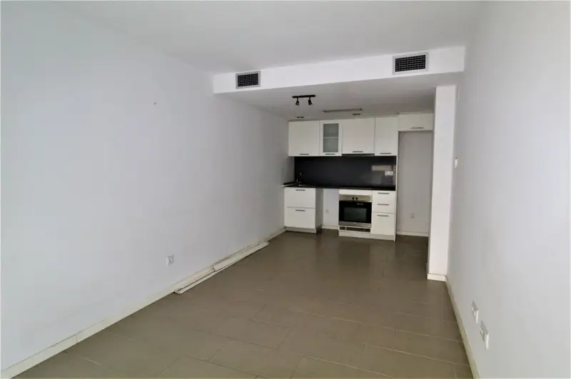 Local Comercial 74m2 Tordera Trastero Garaje