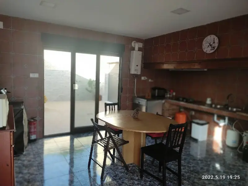 Venta Chalet con Piscina y Alarma en Elche