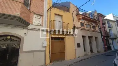 Casa en Venta en Plaza de la Font Borriol 216m2