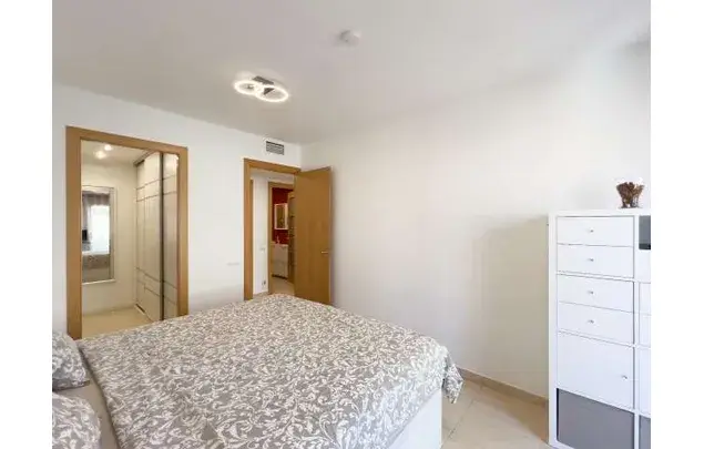 Apartamento 2 Dormitorios Badalona Amueblado con Balcon