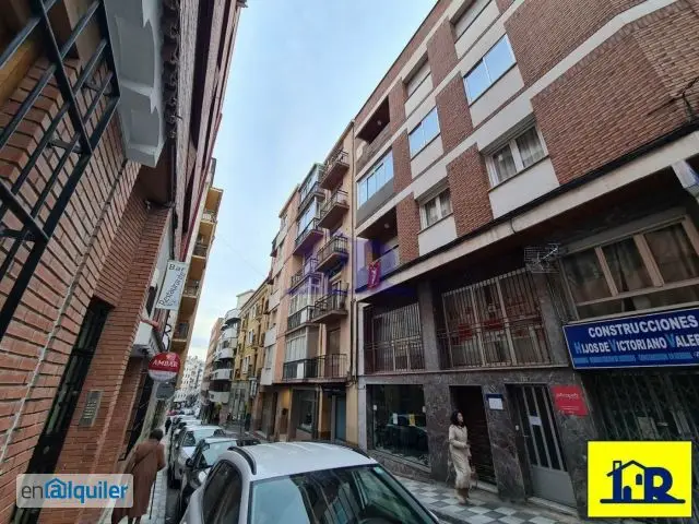 Alquiler Piso Centro Cuenca 3 Dormitorios Ascensor