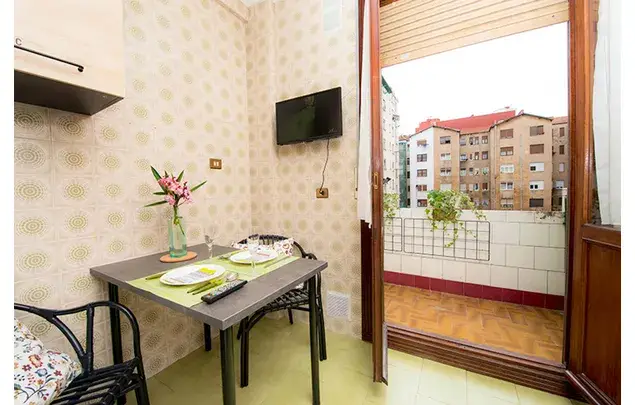 Habitacion 70m2 Bilbao Alquiler Media Temporada