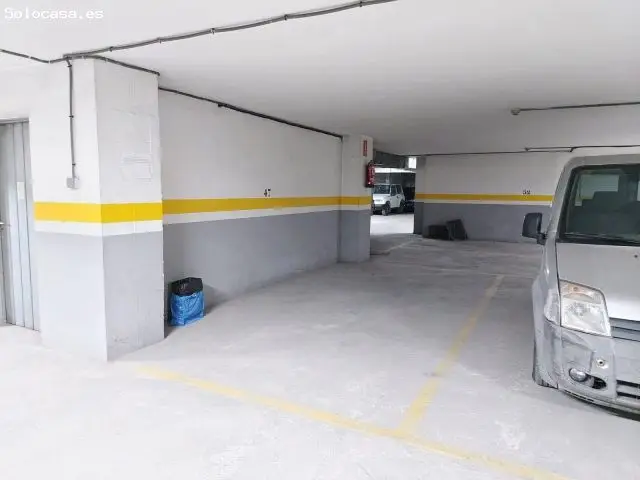 Garaje En Alquiler En El Ejido. Zona Circulo Cultural.