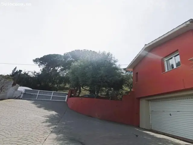 Chalet en Venta Vall Llobrega Girona 4 Dormitorios Jardin Garaje