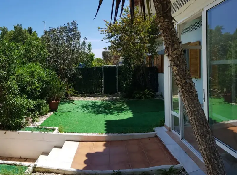 Bungalow en alquiler en Mil Palmeras, Pilar de la Horadada, Alicante