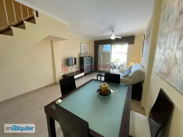 Adosado 3 Plantas Piscina Campo Golf 3 Habitaciones